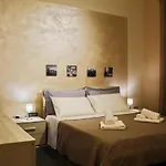 Tuscan Welcome - Elegant With Balcony * Pieve a Nievole